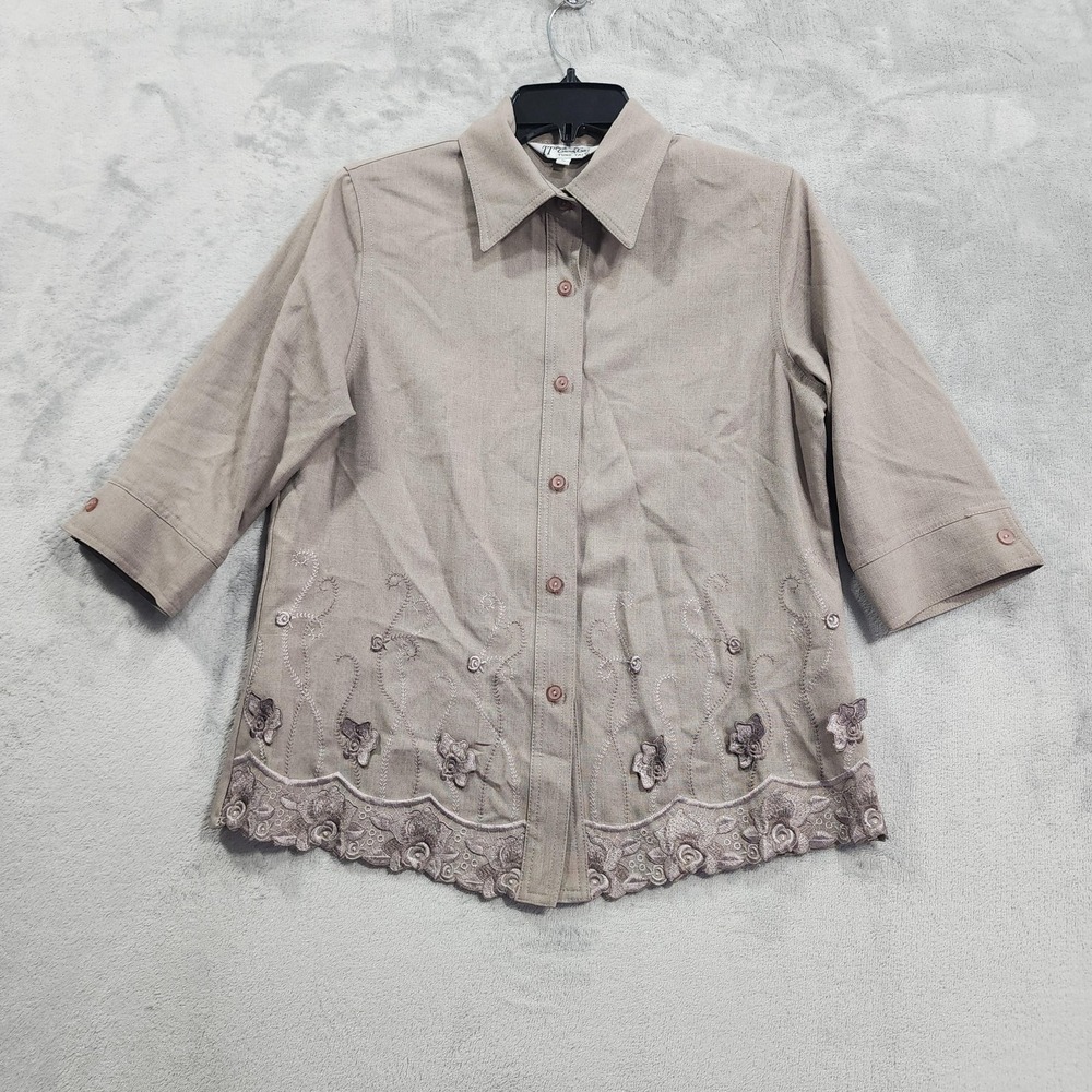 Vintage Tung Tai Shirt Women M Beige Floral Embroidered Lace Applique 3/4 Sleeve